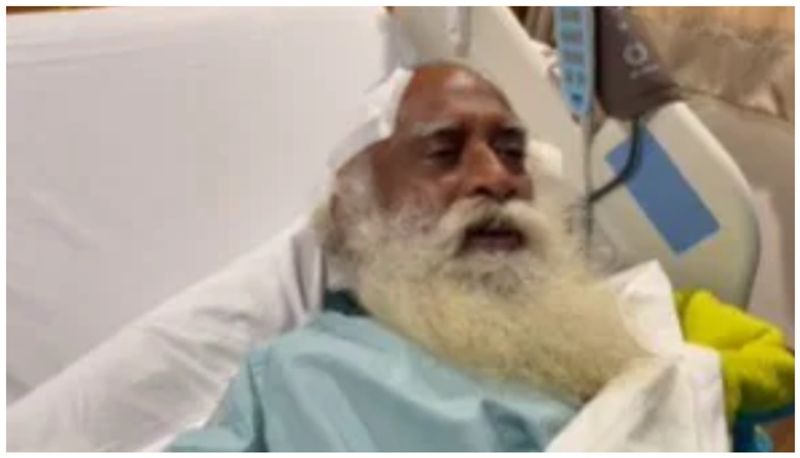 Sadhguru Jaggi Vasudev Undergoes Surgery For Chronic Brain Bleed At Delhi Hospital afe