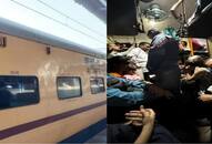 Pictures of overcrowded third tier AC coach of train went viral, people criticized Railways