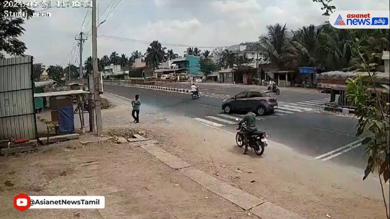 2 persons highly injured road accident in tirupattur district vel