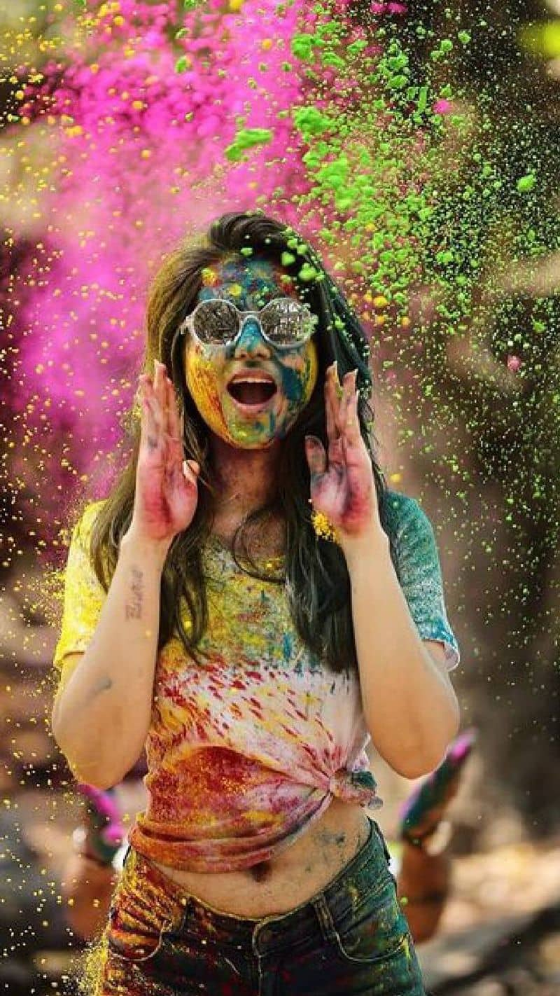 with phone tricks Click amazing photos from your phone during Holi 2024 XBW