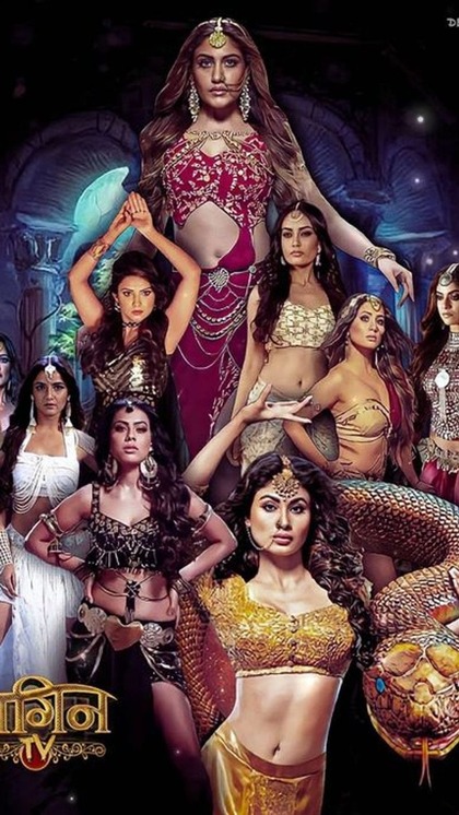 <p>नागिन एकता कपूर का फेमस सीरियल है। इसे शो के अभी तक 6 सीजन आ चुके हैंलेकिन पाकिस्तान सरकार ने इस इसलिए बैन कर दिया क्योंकि उनका मानना है ये लोगों को गुमराह करता है।</p>
