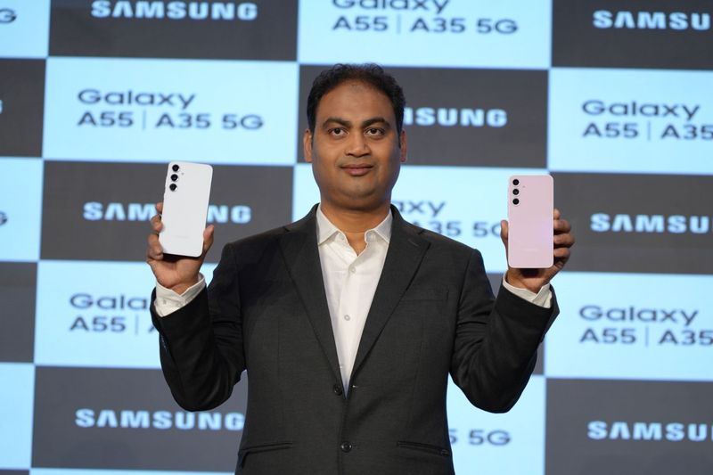 Samsung A55, A35 launch, nothing happens even if it falls in water or falls on  ground!-sak