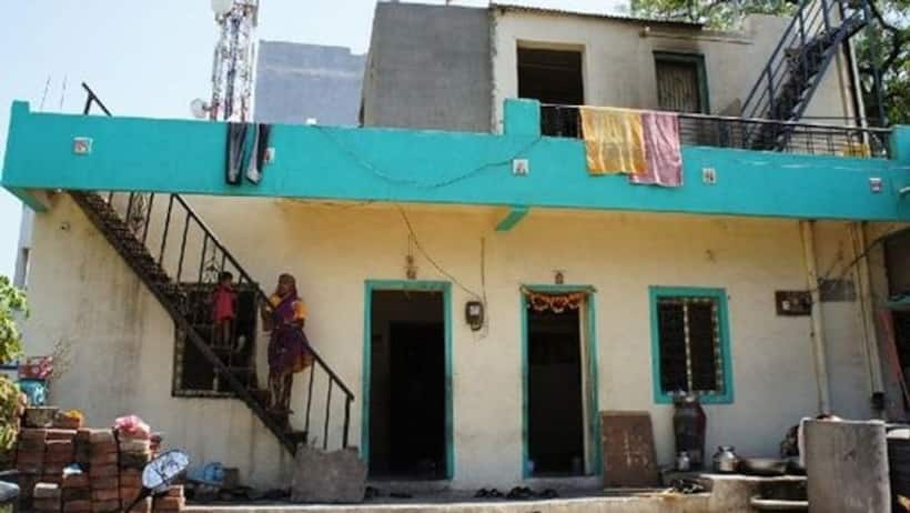 एक गांव जिसकी रक्षा स्वयं शनिदेव करते हैं, ना बैंक के लॉकर में ताले ना घरों में लगते हैं ताले