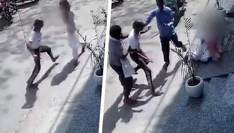 Delhi man stabs woman in Mukherjee Nagar for 'making fun of him'; video viral on social media (WATCH) AJR