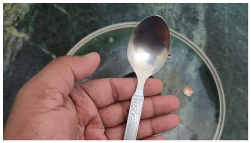 viral debate on Twitter over a spoon bkg