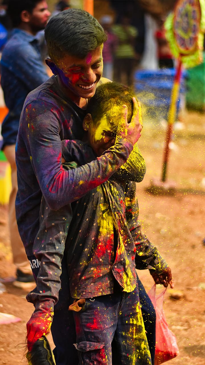 Holi 2024 How to protect your lungs from harmful colours iwh