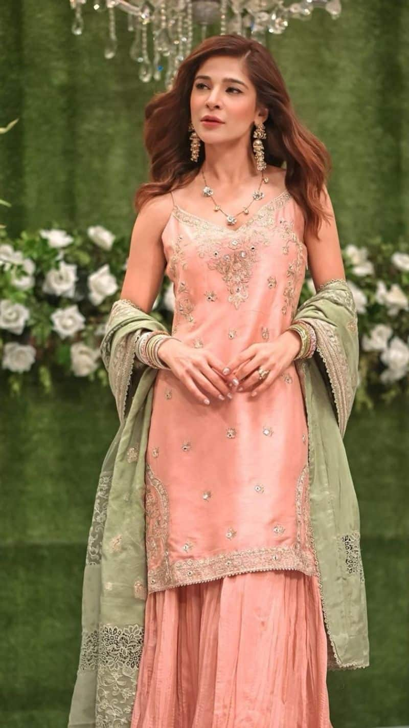 ayesha omar suit design Suit for eid party wear eid dresses kxa 