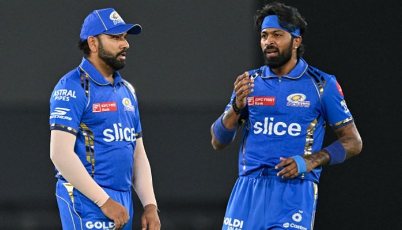 IPL 2024 Mumbai Indians divided into Rohit Sharma and Hardik Pandya camp kvn