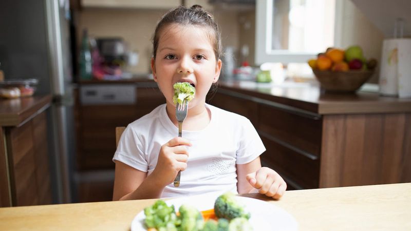 healthy foods for kids brain development