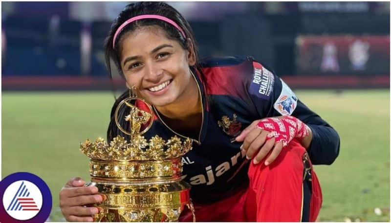 Royal Challengers Bengaluru crush shreyanka Patil have love biting strange hobby sat