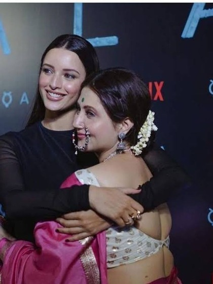 Tripti Dimri  से ज़्यादा खूबसूरत हैं उनकी मम्मी, फोटो देख रह जाएंगे दंग