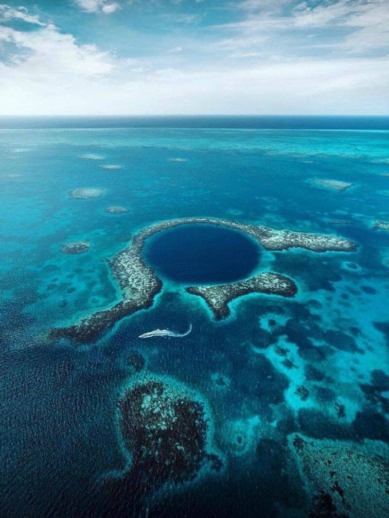 mystery of great blue hole in Belize zkamn