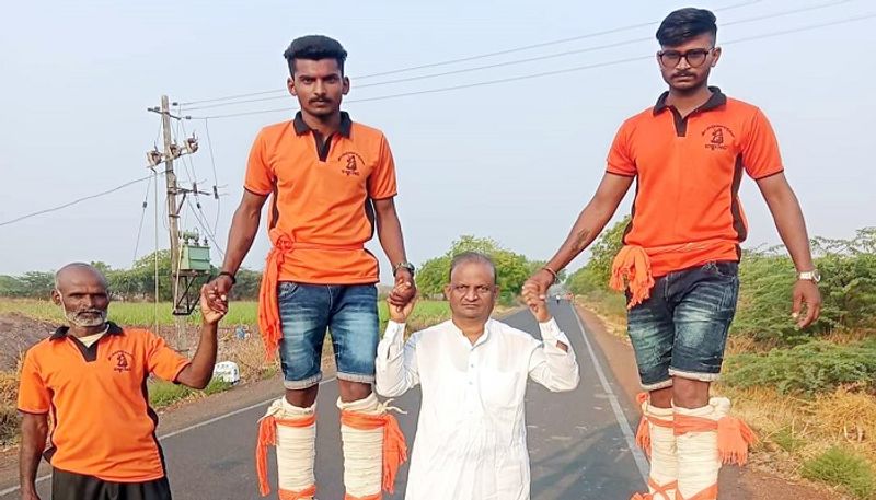 Two Youths Padayatra to Srisailam From Belagavi grg 