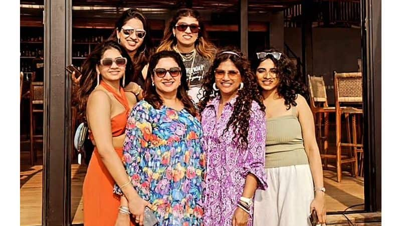 Anitha Vijayakumar Trip to Goa after her Daughter Dia Wedding gan