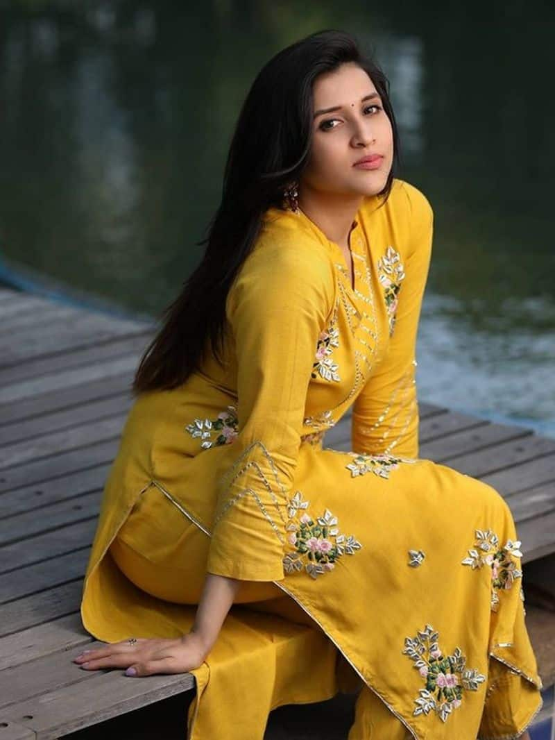 mannara chopra latest ethnic outfit for eid and ramadan zkamn