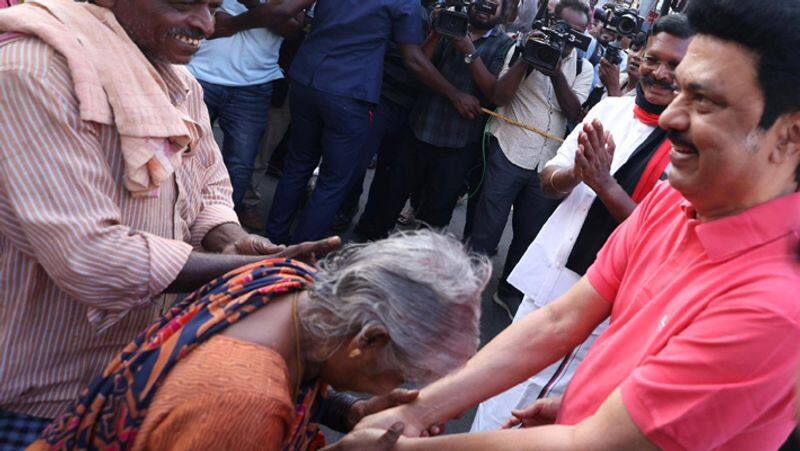 CM Stalin collects votes during a walk in Salem tvk