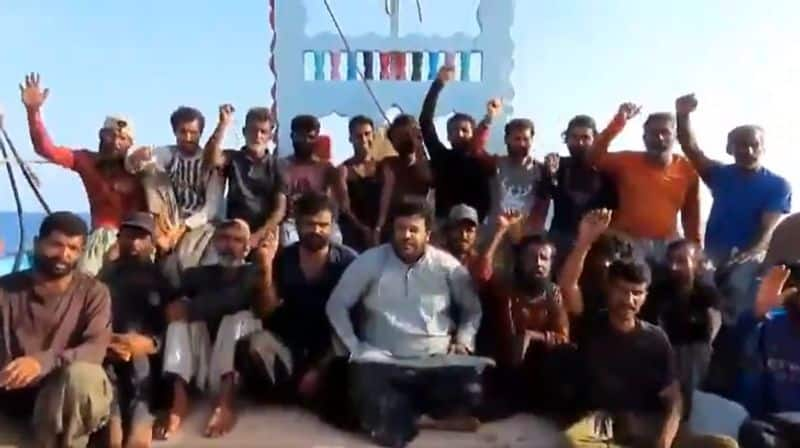 India Zindabad 23 Pakistanis thank Indian Navy for saving them from Somali pirates; WATCH viral video snt