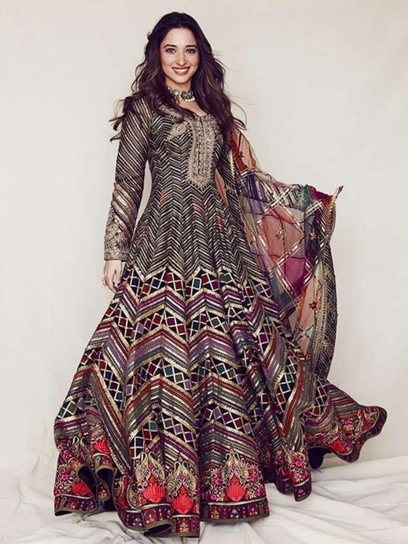 tamannah Bhatia  ethnic outfit kurta salwar dupatta set for Eid zkamn