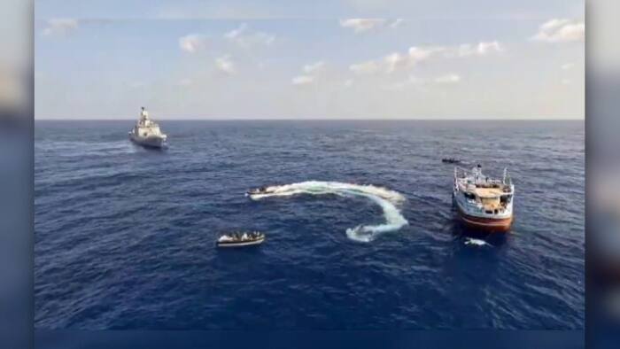 somali pirates indian navy rescue