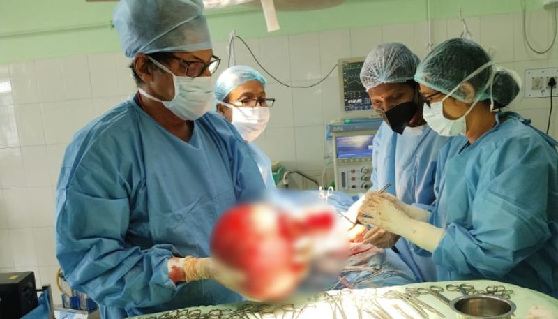 Doctors at pala govt general hospital successfully remove uterine tumor weighing 4.5 kg from 40 year old woman vkv