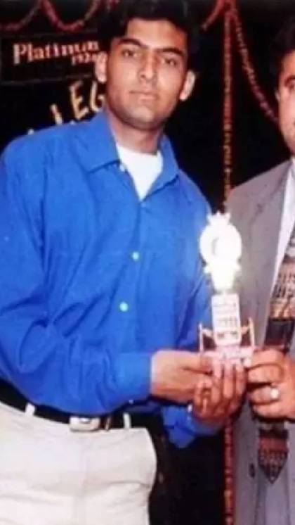 <p>कपिल शर्मा हार मानने वालों में नहीं है। मुंबई में मिली हार को किनारे रखते कपिल शर्मा दिल्ली ऑडिशन देने पहुंच गएं। 'ग्रेट इंडियन लाफ्टर चैलेंज' के तीसरे सीजन में विनर बन कपिल छा गए। </p>
