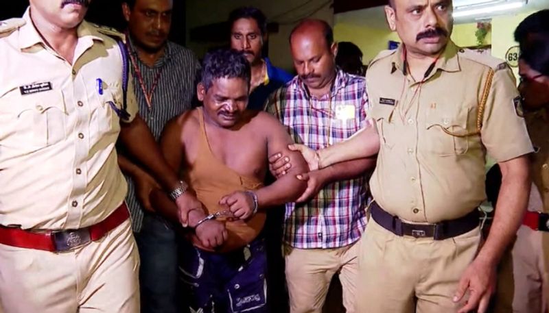 TTE Pushed To Death From Running Train By Passenger In Kerala accused charged with murder 