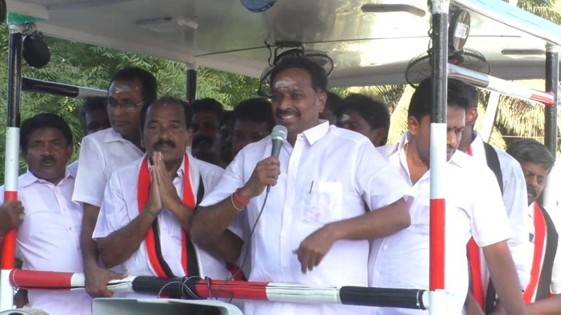 former minister mr vijayabaskar criticize dmk government in karur district vel