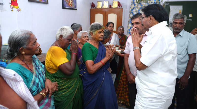 minister kkssr ramachandran did election campaign for supporting congress candidate manickam tagore in virudhunagar vel