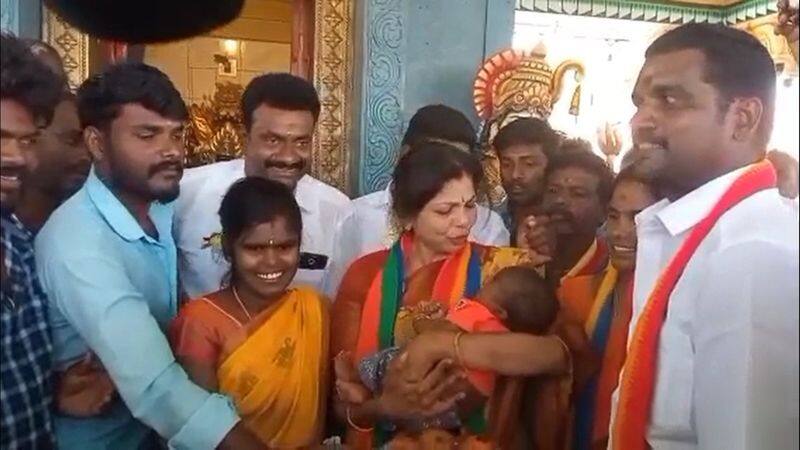 Dharmapuri candidate Sowmiya Anbumani who named the child of a pmk cadre during the campaign vel