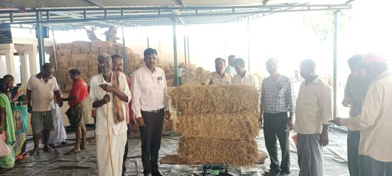 Drought situation: Drive to fodder bank in Tumkur snr