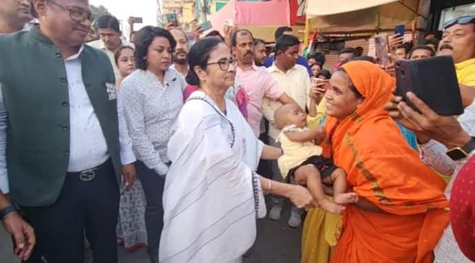 CM Mamata banerjee strong message from Balurghat election campaign stage on attack on NIA in Bhupati Nagar East Midnapore bsm 