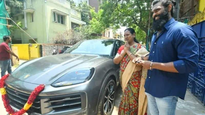 Vijaya Prabhakaran gifted Costly car to younger brother shanmuga pandian tvk