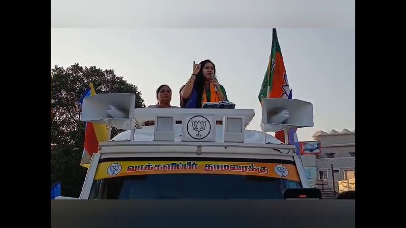 actress come politician namitha did election campaign for supporting bjp candidate l murugan in nilgiris vel