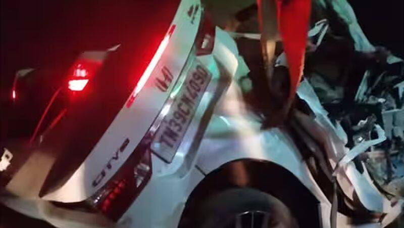 Car-Government bus head-on collision.. 5 People killed in Tiruppur tvk