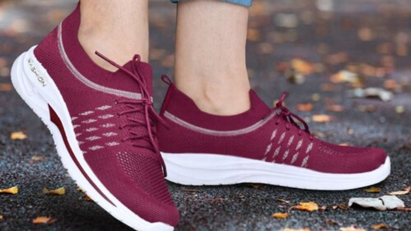 Hidden side effects of wearing shoes without socks