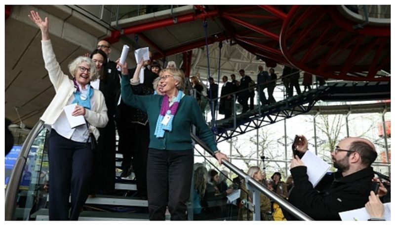 Swiss grandmothers win climate change lawsuit against government 