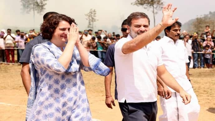 Rahul Gandhi with Priyanka Gandhi