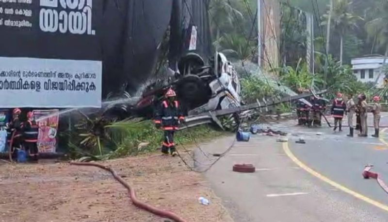 Kerala: Gas tanker overturns in Kottarakkara; driver injured rkn