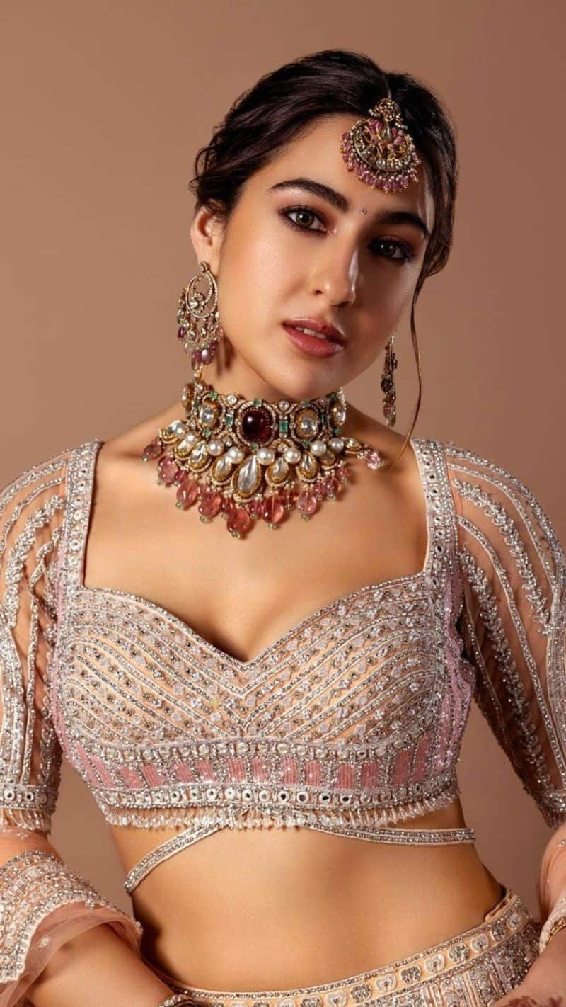 sara ali khan latest blouse designs for small bust size kxa 