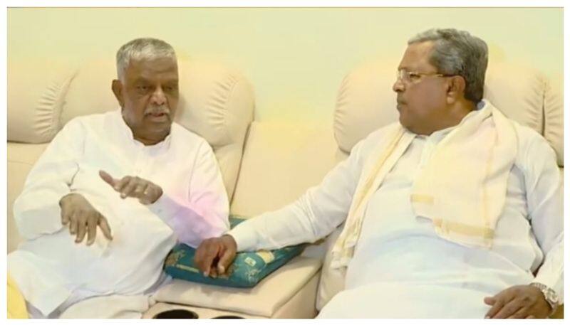 Siddaramaiah meet Srinivasa Prasad in mysore nbn