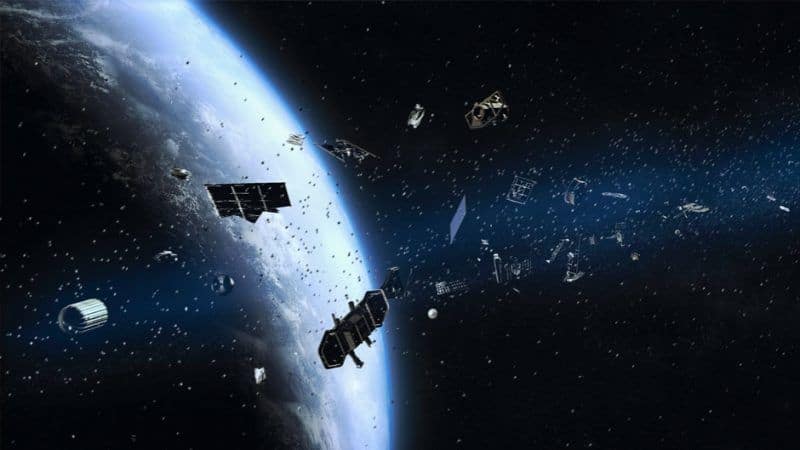 Russia and US satellites reaches face to face, just escape from collide 