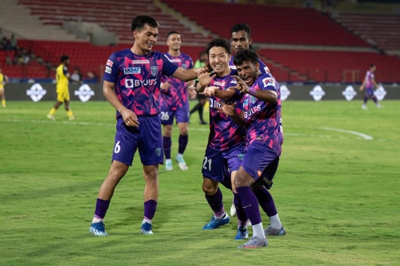 football ISL 2023-24: Vukomanovic delighted after Kerala Blasters FC's win over Hyderabad FC before playoffs (WATCH) snt