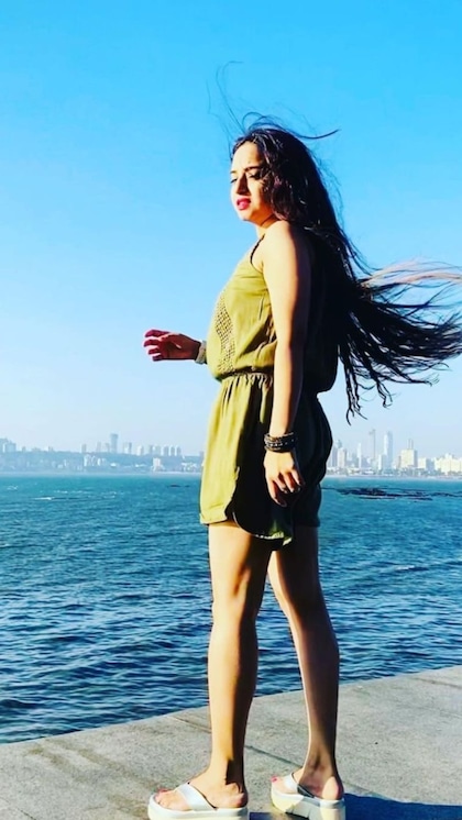 <p> IPS Pooja Yadav Success Story: कहते हैं कि इंसान के अंदर कुछ कर गुजरने का अगर जज्बा हो तो वह अपनी मनचाही मंजिल पा ही लेता है। IPS पूजा यादव इसकी जीती जागती मिशाल हैं।</p>
