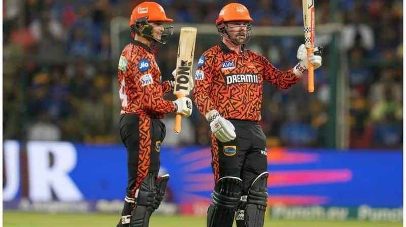 Sunrisers Hyderabad Breaks its Own Record to Set IPL Highest Score with 287 runs against Royal Challengers Bengaluru in 30th IPL Match rsk