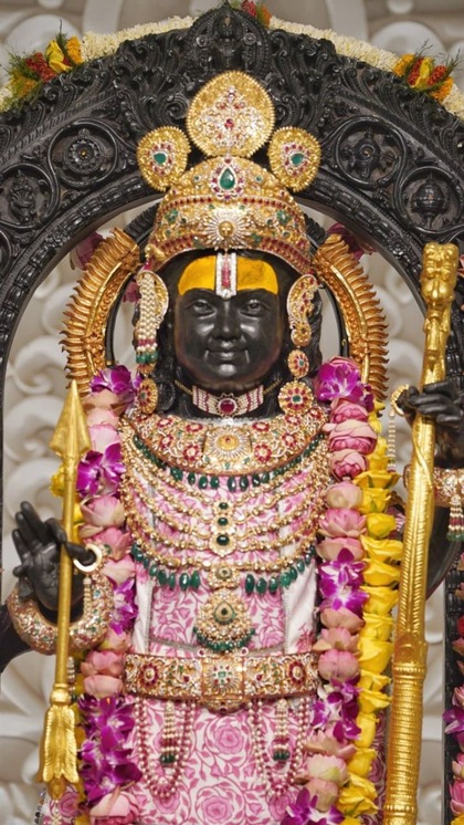 <p>राम मंदिर की प्राण प्रतिष्ठा होने के बाद पहली बार रामनवमी मनाई जाएगी। जिसके लिए खास तैयारियां की गई हैं। वहीं इस दिन रामलला का सूर्याभिषेक होगा।<br />
 </p>
