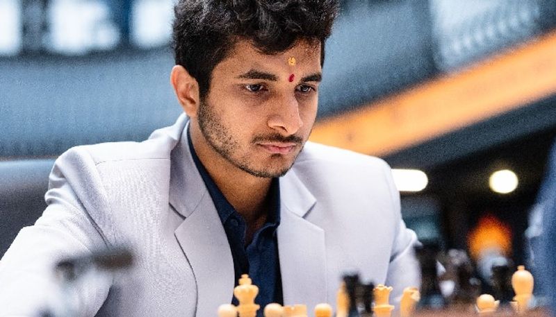 Candidates Chess 2024 Vidit Gujrathi beats Hikaru Nakamura kvn