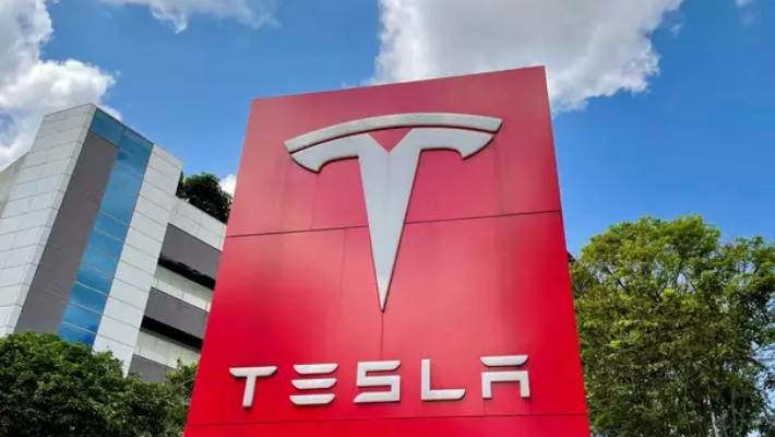 Elon Musk's Tesla to lay off more than 14,000 of staff globally to save costs-sak