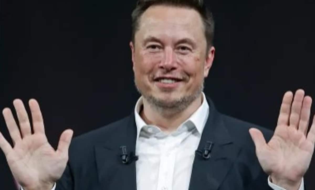 New job opening! Elon Musk is looking for AI tutors for xAI, offering
