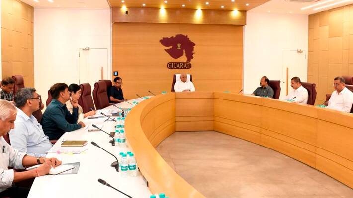 Bhupendra Patel meeting fro gujarat heat wave preparation