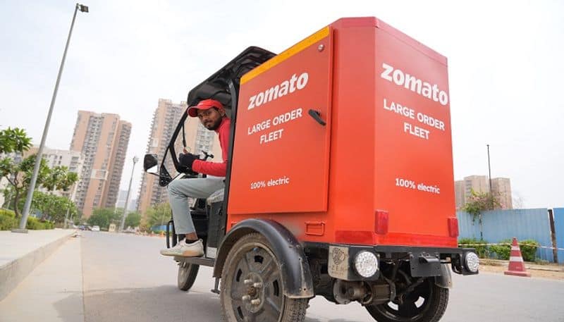 For Group Catering Zomato Introduces Indias First Large Order Fleet san